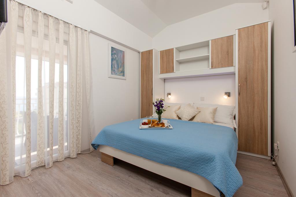 Apartment Nika Split Exterior photo
