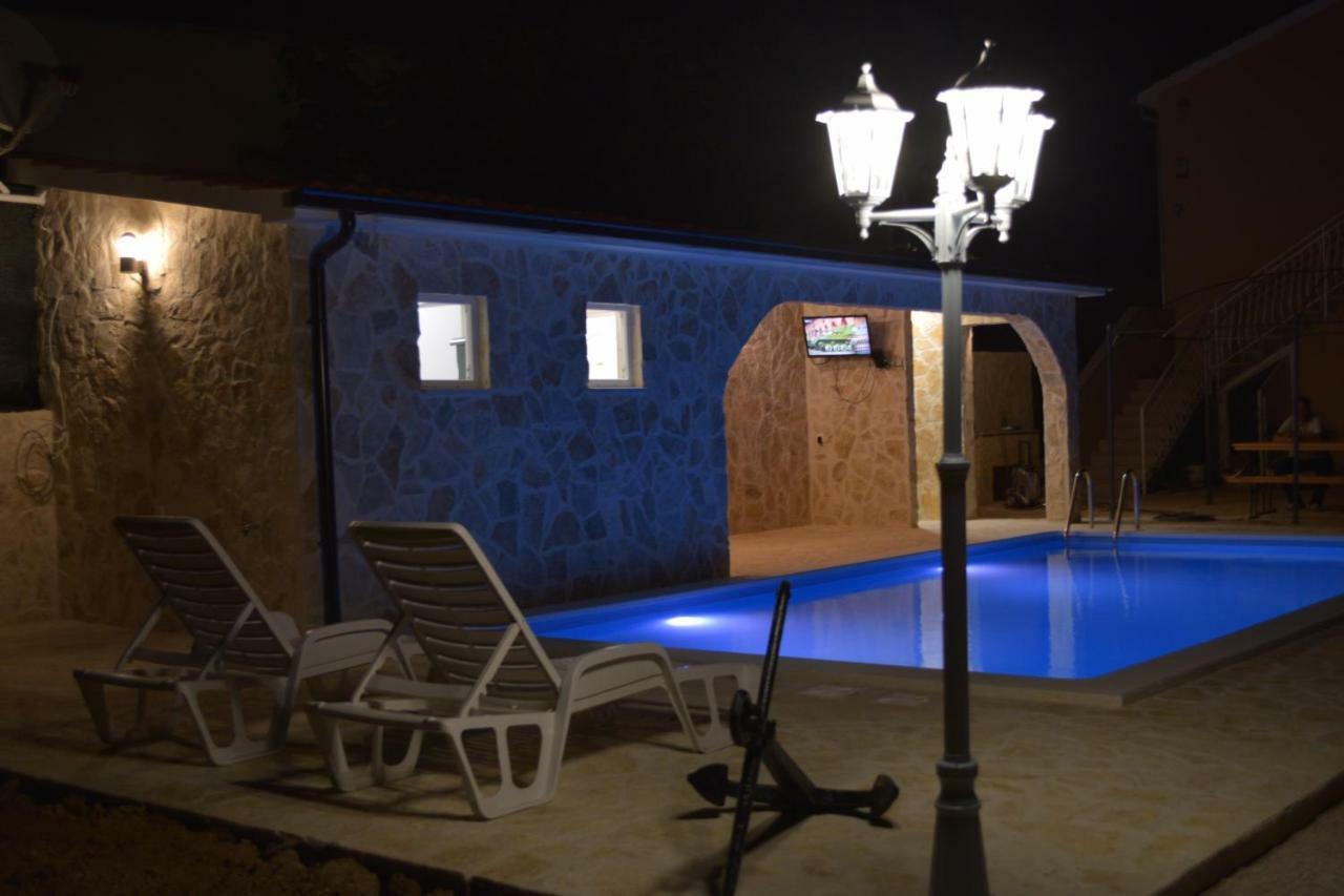Apartment Nika Split Exterior photo