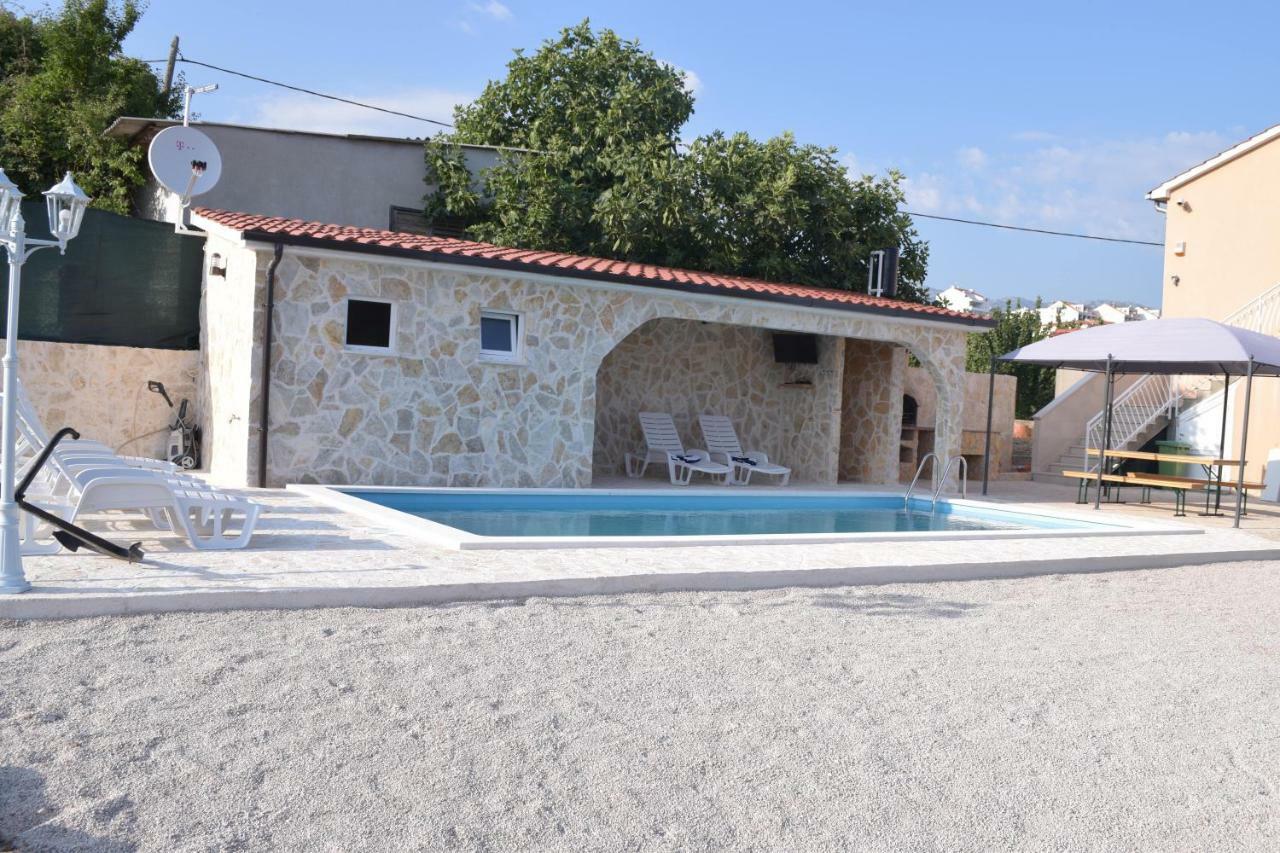 Apartment Nika Split Exterior photo